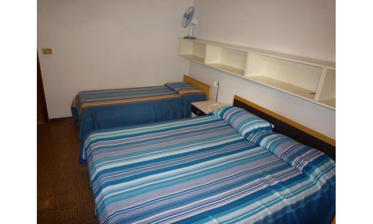 appartament ELLE: B5 - chambre à 3 lits (exemple)