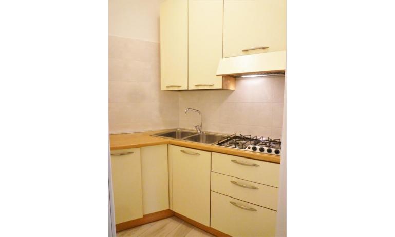 residence TORINO: B5 - kitchenette (example)