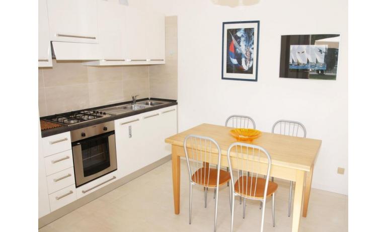 residence EQUILIO: B5 - kitchenette (example)