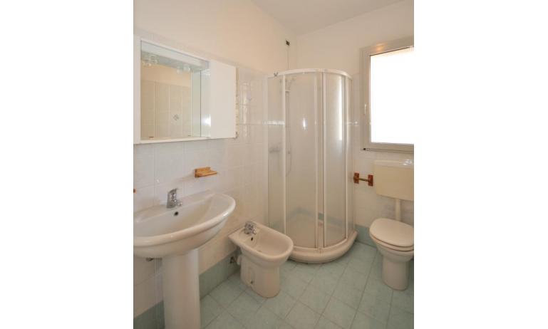 Ferienwohnungen MILLENIUM: B5 - Badezimmer (Beispiel)