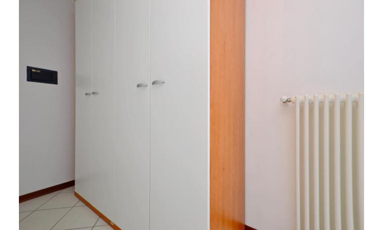 residence RIO: D8/VSL - closet (example)