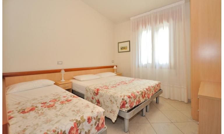 appartamenti DELFINO: C6 - camera tripla (esempio)