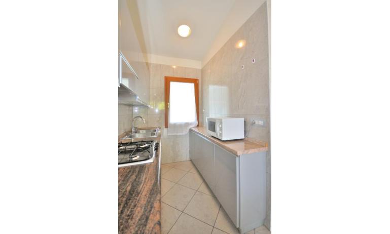 appartamenti DELFINO: C6 - angolo cottura (esempio)