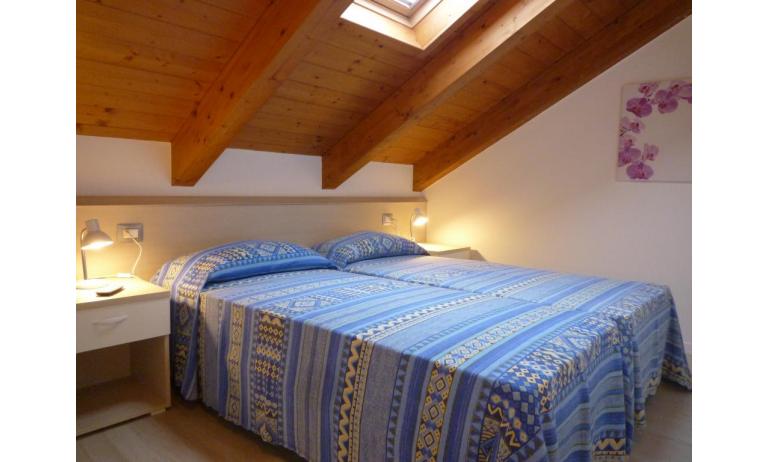 résidence LE PALME: D7/P1X - chambre avec deux lits (exemple)