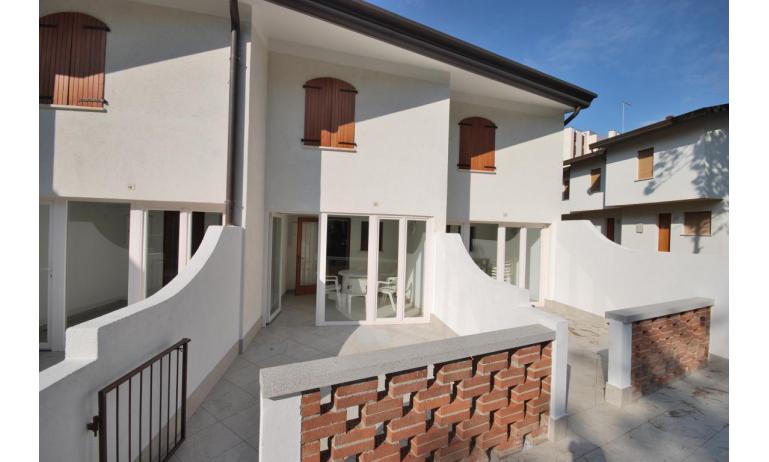 appartamenti DELFINO: C5V/1 - esterno villetta (esempio)