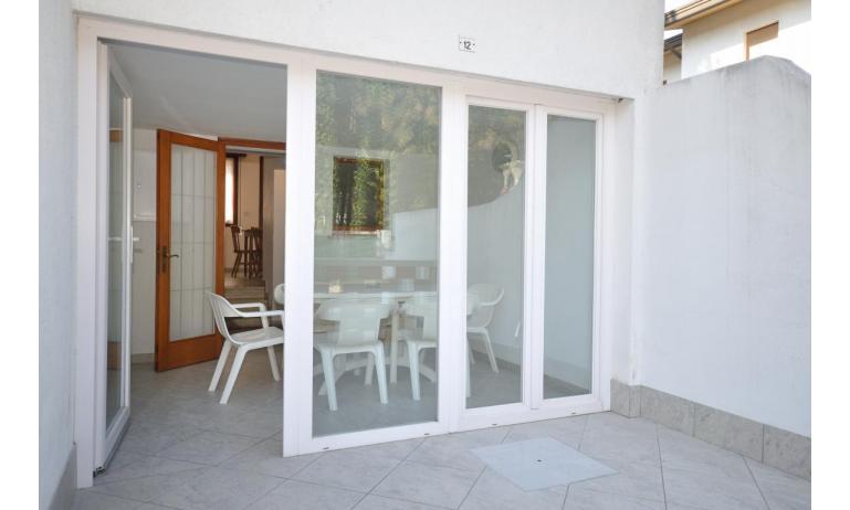 appartamenti DELFINO: C5V/1 - veranda (esempio)