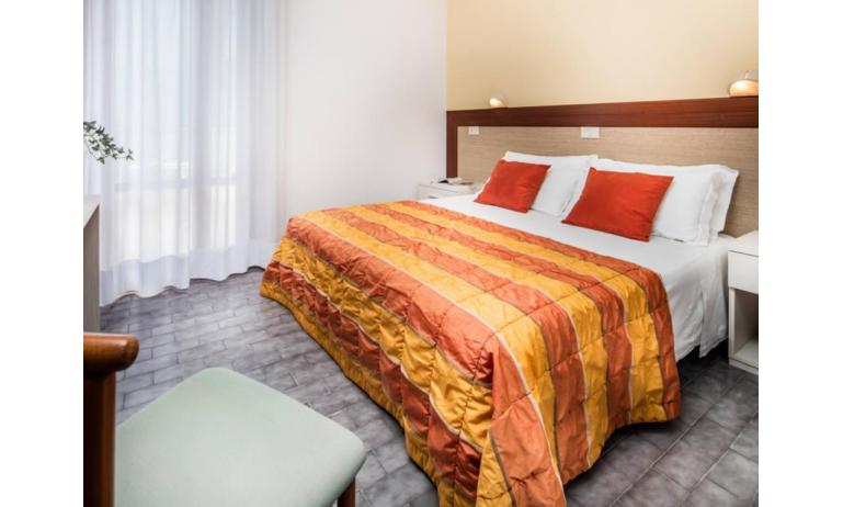 hotel BETTINA: Standard - double bedroom (example)
