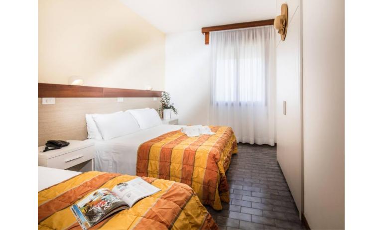 Hotel BETTINA: Standard - Dreibettzimmer (Beispiel)