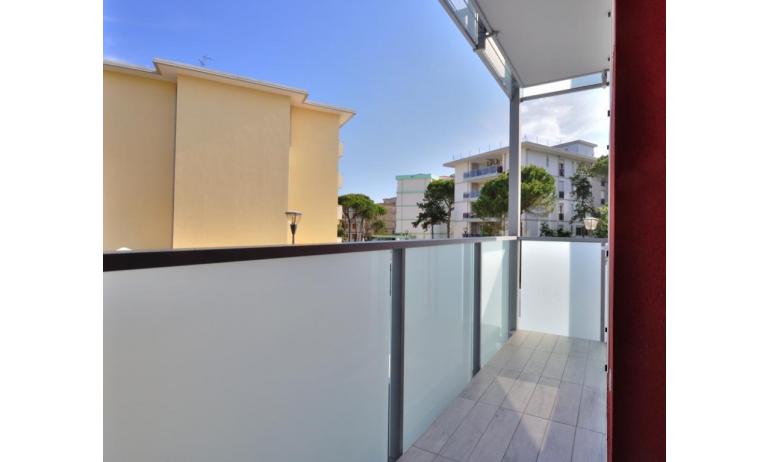 appartamenti STELLA: C6/1 - balcone (esempio)