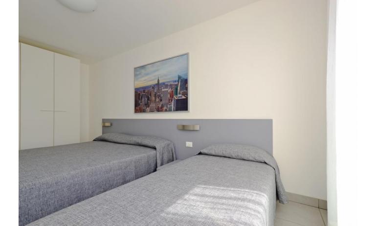 apartments MARE: C8SB - 3-beds room (example)