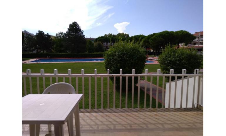 residence VILLAGGIO SELENIS: B4 - balcony pool view (example)