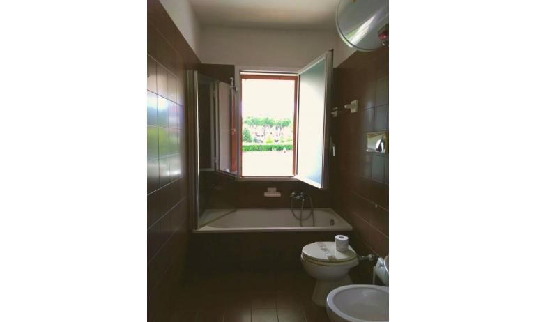 residence SELENIS: B4 - bagno (esempio)