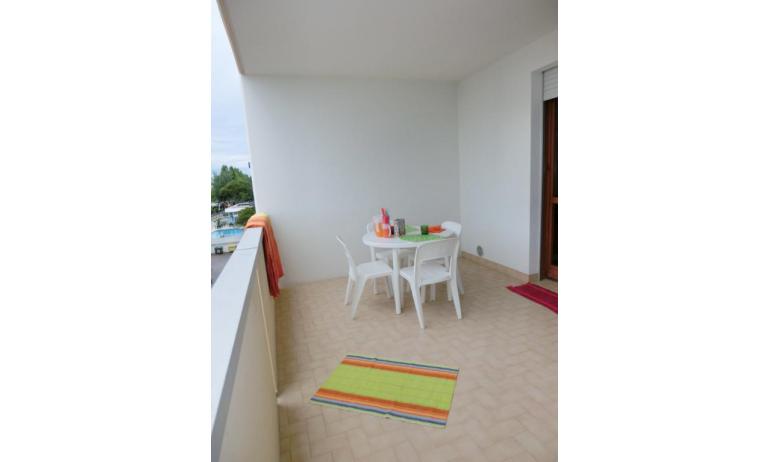 Residence ITACA: A3* - Balkon mit Aussicht (Beispiel)