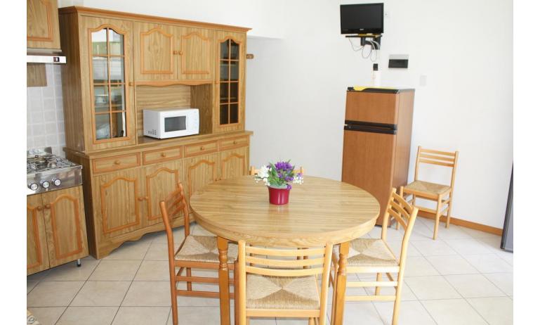 appartamenti VILLA NODARI: B4/B - angolo cottura (esempio)