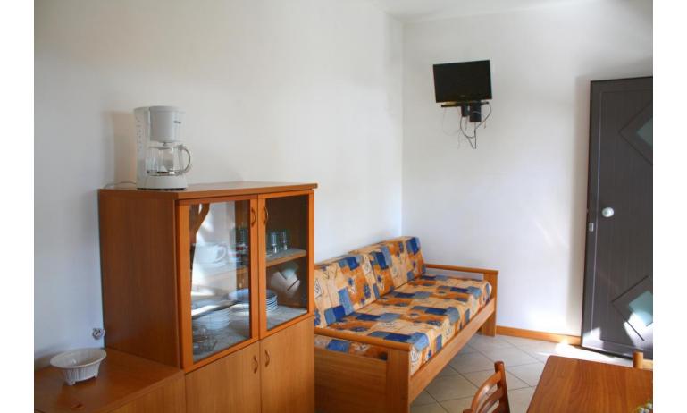 apartments VILLA NODARI: B4/4 - living room (example)
