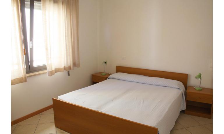 appartamenti VILLA NODARI: C7 - letto matrimoniale (esempio)