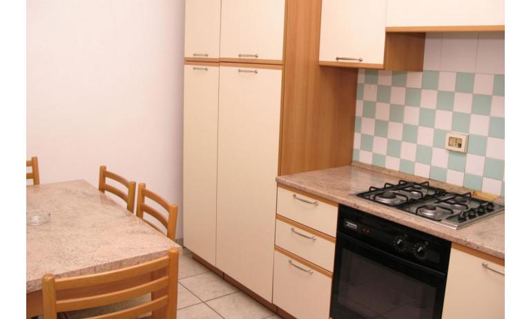 apartments VILLA MAZZON: C5T - kitchenette (example)