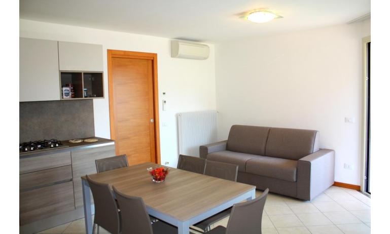 appartamenti TORRE BAHIA: C6 - soggiorno (esempio)