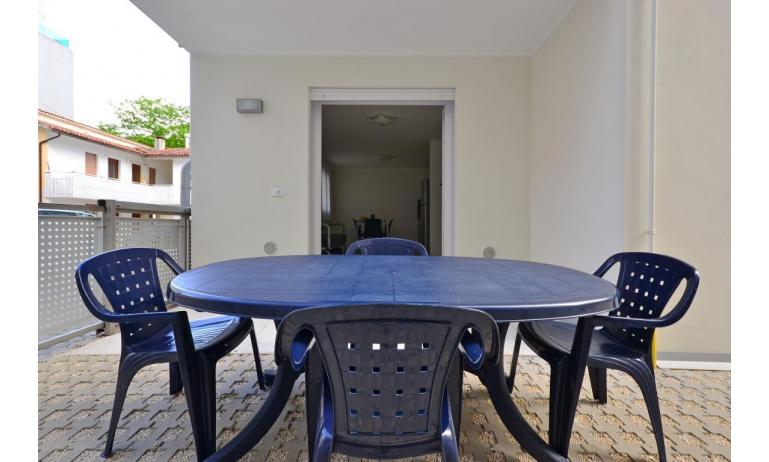 appartamenti BELLAROSA: C7 - balcone (esempio)