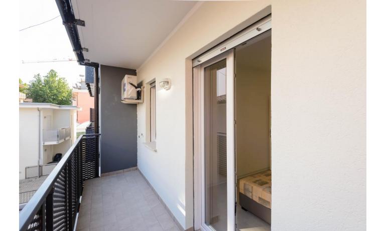 appartament VENUS: D5 - balcon (exemple)