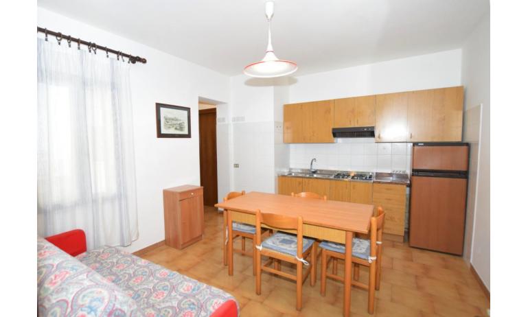 appartamenti VILLA FIORE CARINZIA: B4 - soggiorno (esempio)