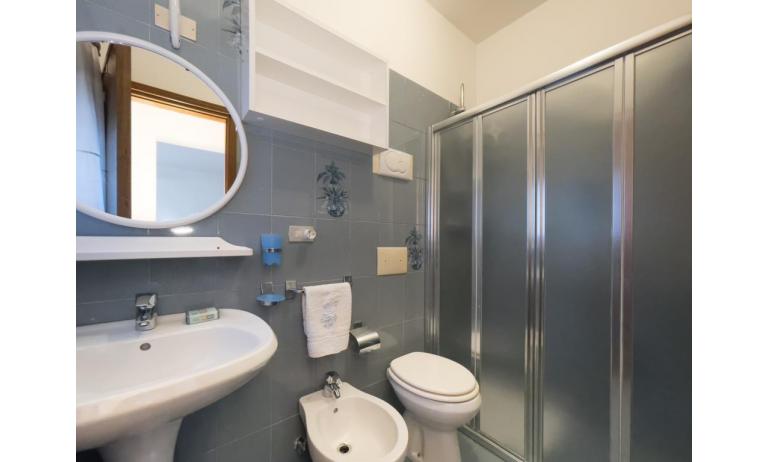 appartamenti VILLA FIORE CARINZIA: B4 - bagno (esempio)