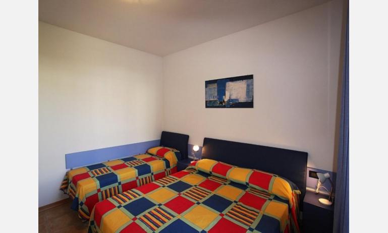 Residence LE GINESTRE: B5V - Schlafzimmer (Beispiel)