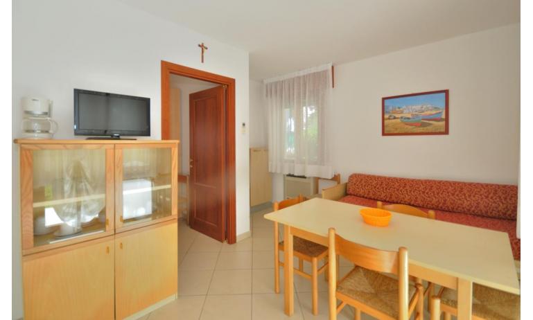 appartamenti DELFINO: B5 - soggiorno (esempio)