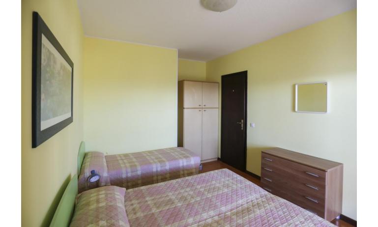 appartament HOLIDAY: D9 - chambre à 3 lits (exemple)
