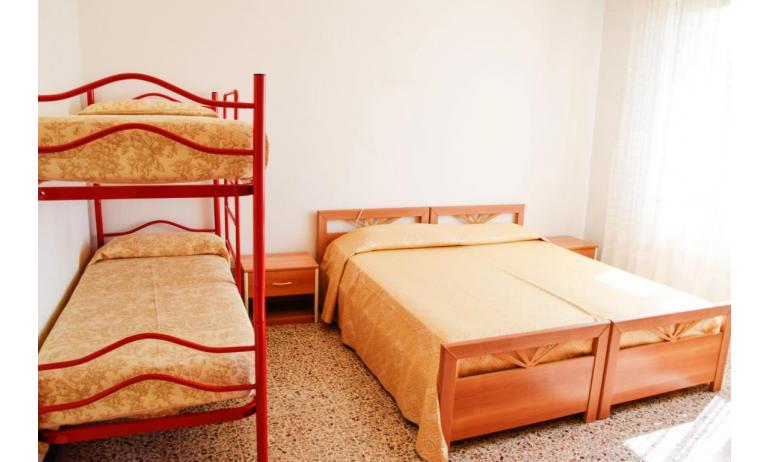 appartament VILLA VANIA: B4/np - chambre à coucher (exemple)
