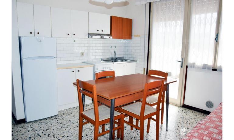 apartments VILLA VANIA: B4/np - kitchenette (example)