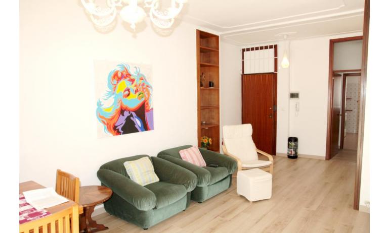 apartments NEREIDI: C7 - living room (example)
