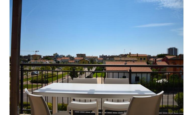 Residence MILANO DUNE: C6 - Balkon (Beispiel)
