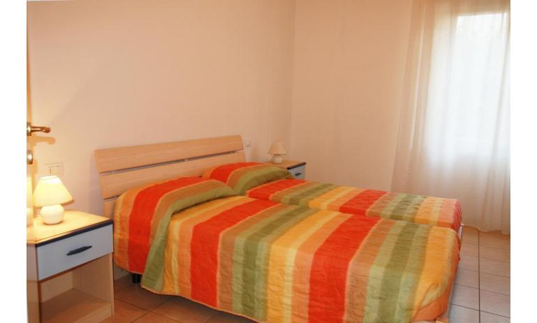 Ferienwohnungen JOLLY: C8 - Schlafzimmer (Beispiel)