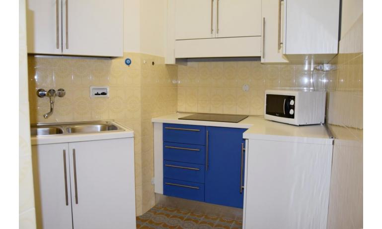 apartments VISTAMARE: B5 - kitchenette (example)