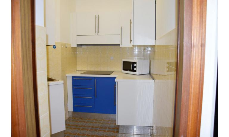 apartments VISTAMARE: B5 - kitchenette (example)
