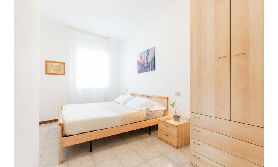 résidence ALBATROS: C6 - chambre à coucher double (exemple)