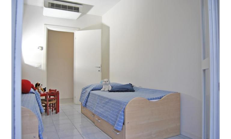 résidence TAMERICI: D6 - chambre avec deux lits (exemple)