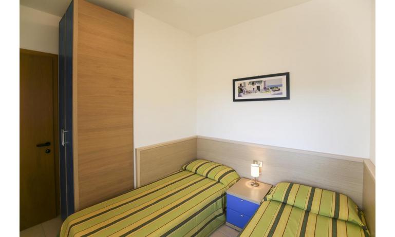 appartament CAMPIELLO: C6/B* - chambre avec deux lits (exemple)