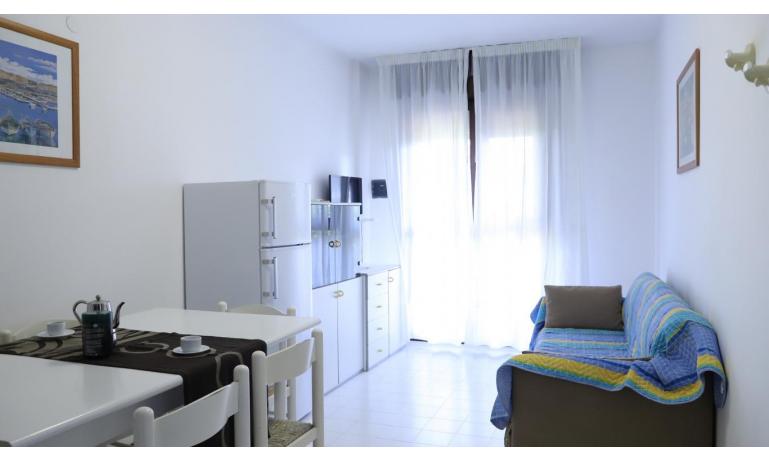 Residence GEMINI: B5/1 - Wohnzimmer (Beispiel)
