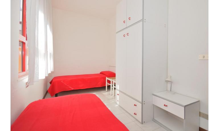 appartament NAUTILUS: C6 - chambre avec deux lits (exemple)