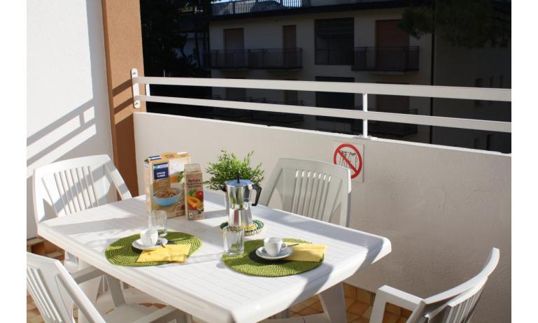 apartments MILANO: C6 - balcony (example)