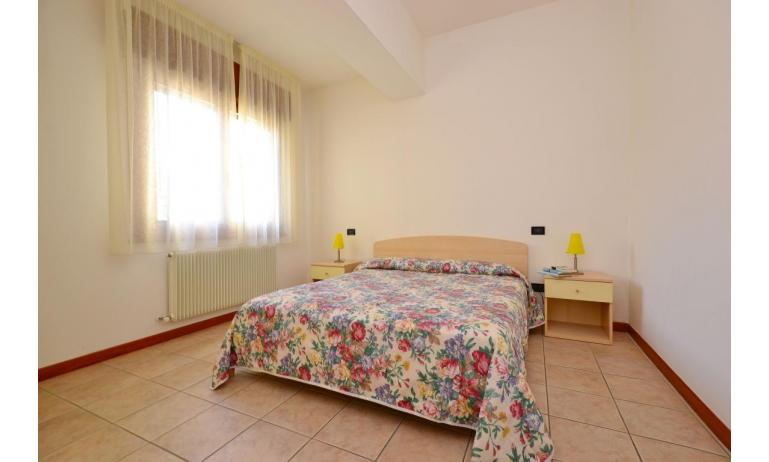 apartments VILLA CECILIA: C6/F - bedroom (example)