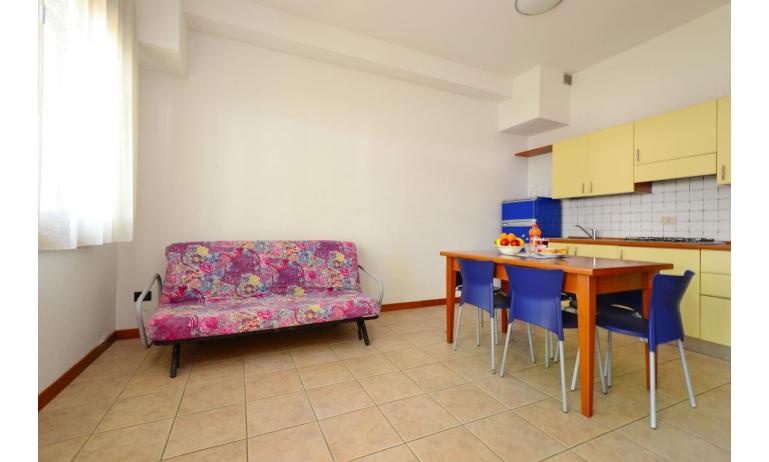 appartamenti VILLA CECILIA: C6/F - angolo cottura (esempio)