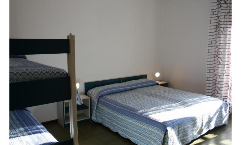Ferienwohnungen RESIDENCE TINTORETTO: C7/F - Schlafzimmer (Beispiel)