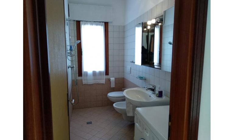 appartamenti RESIDENCE TINTORETTO: C7/F - bagno (esempio)