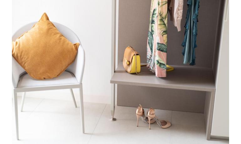 residence PAREUS BEACH RESORT: VILLA MARE - guardaroba (esempio)