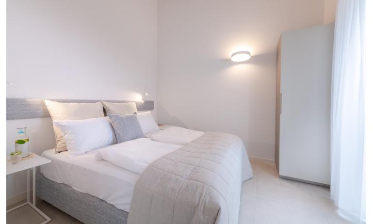 residence PAREUS BEACH RESORT: SUITE SUPERIORE - camera (esempio)