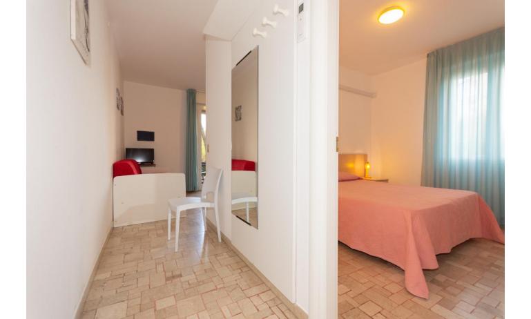 appartamenti PATRIZIA: C6 - corridoio (esempio)