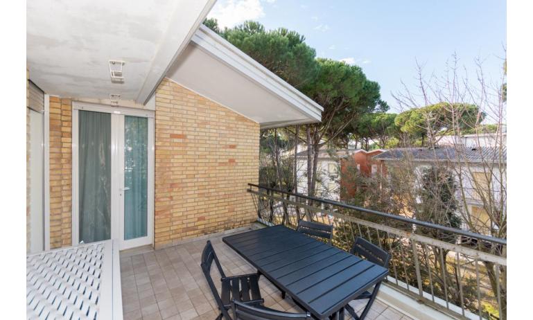 appartamenti PATRIZIA: D7 - balcone (esempio)